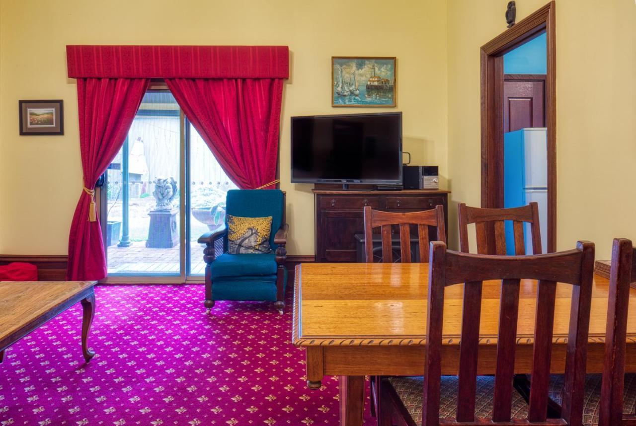 Allora House Kalgoorlie Esterno foto