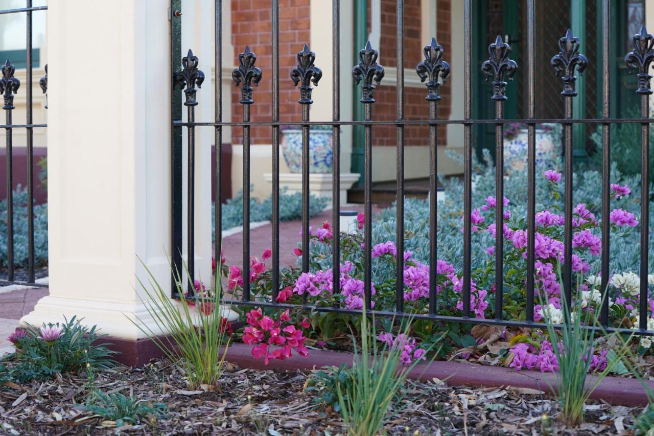 Allora House Kalgoorlie Esterno foto